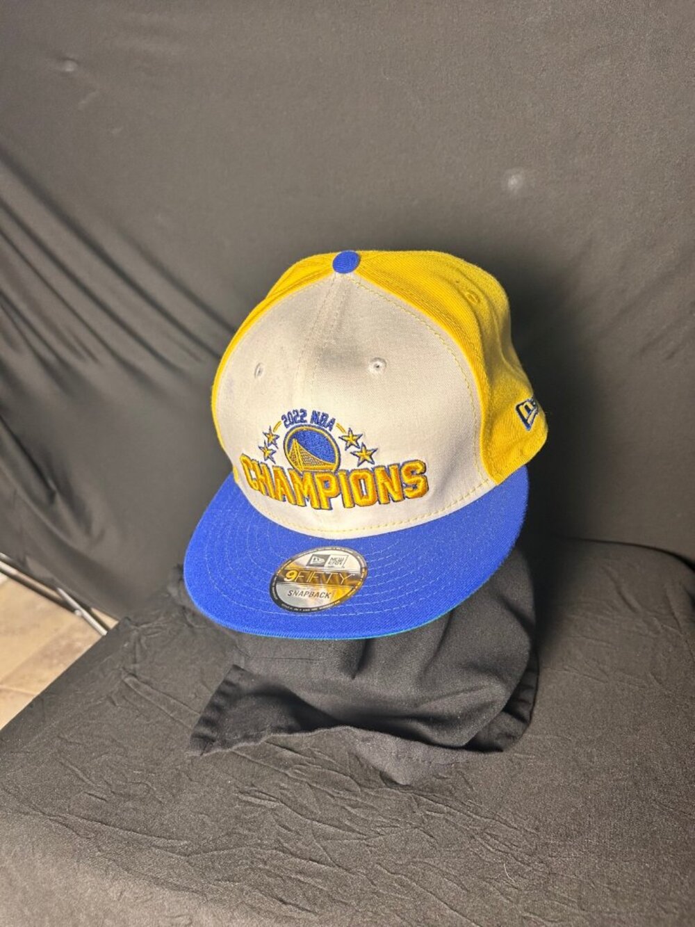 New Era Golden State Warriors 2022 NBA Champions 9FIFTY Snapback Hat
